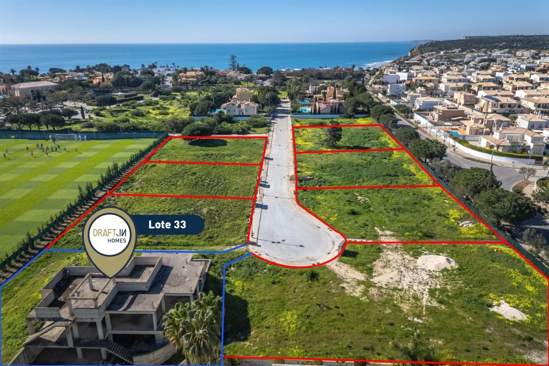 Terreno para Venda em Lagos (São Sebastião e Santa Maria) Foto 2
