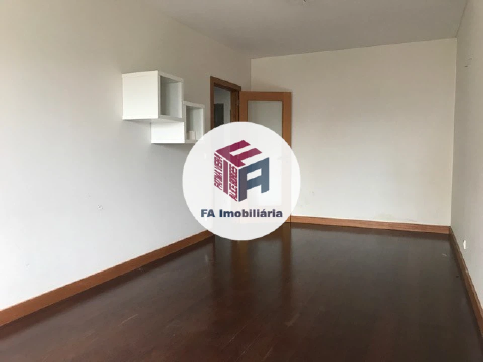 Apartamento T1 para Arrendamento em Matosinhos e Leça da Palmeira Foto 2