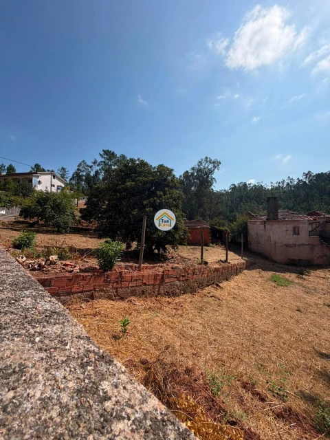 Moradia T7 para Venda em Almalagues