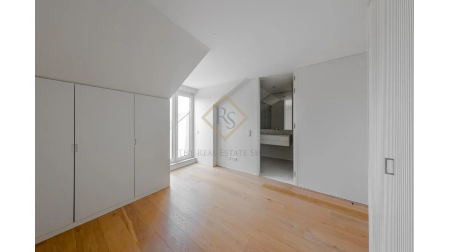 Apartamento T2 para Venda em Alvalade Foto 18