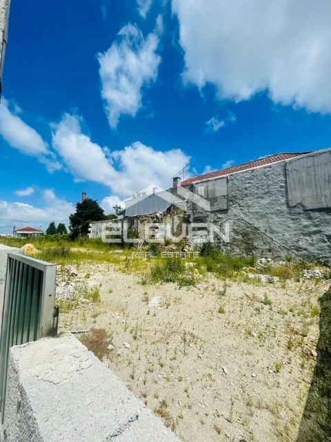 Terreno para Venda em Oliveira do Douro