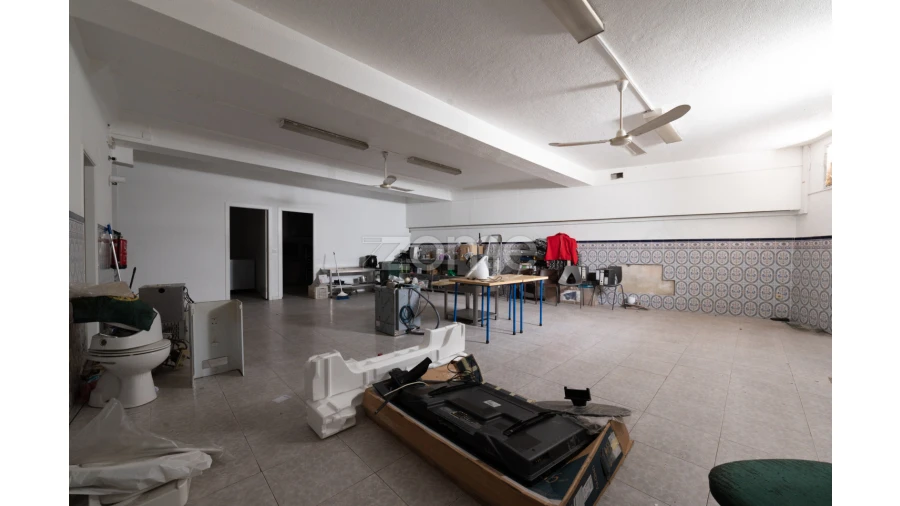 Negócio para Venda em Laranjeiro e Feijó Foto 11