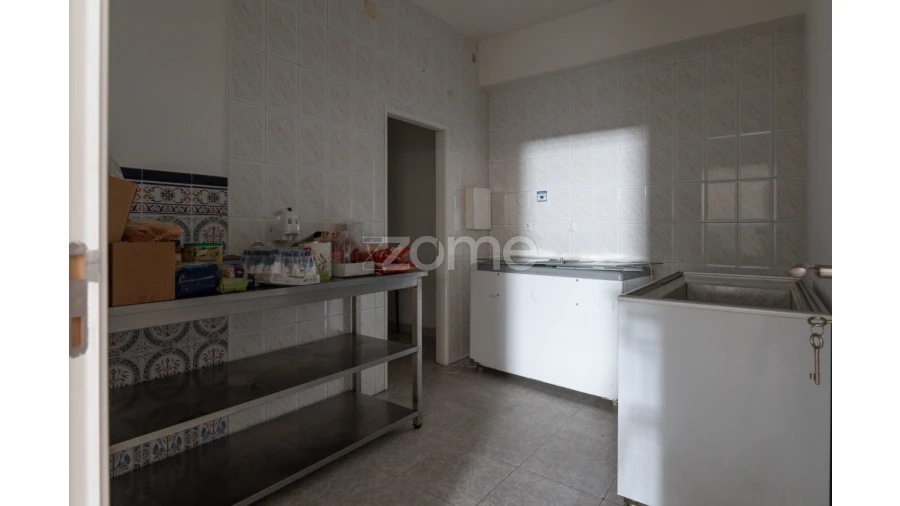 Negócio para Venda em Laranjeiro e Feijó Foto 14