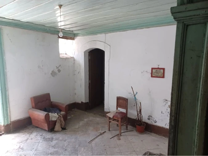 Moradia T0 para Venda em Casal Comba Foto 5