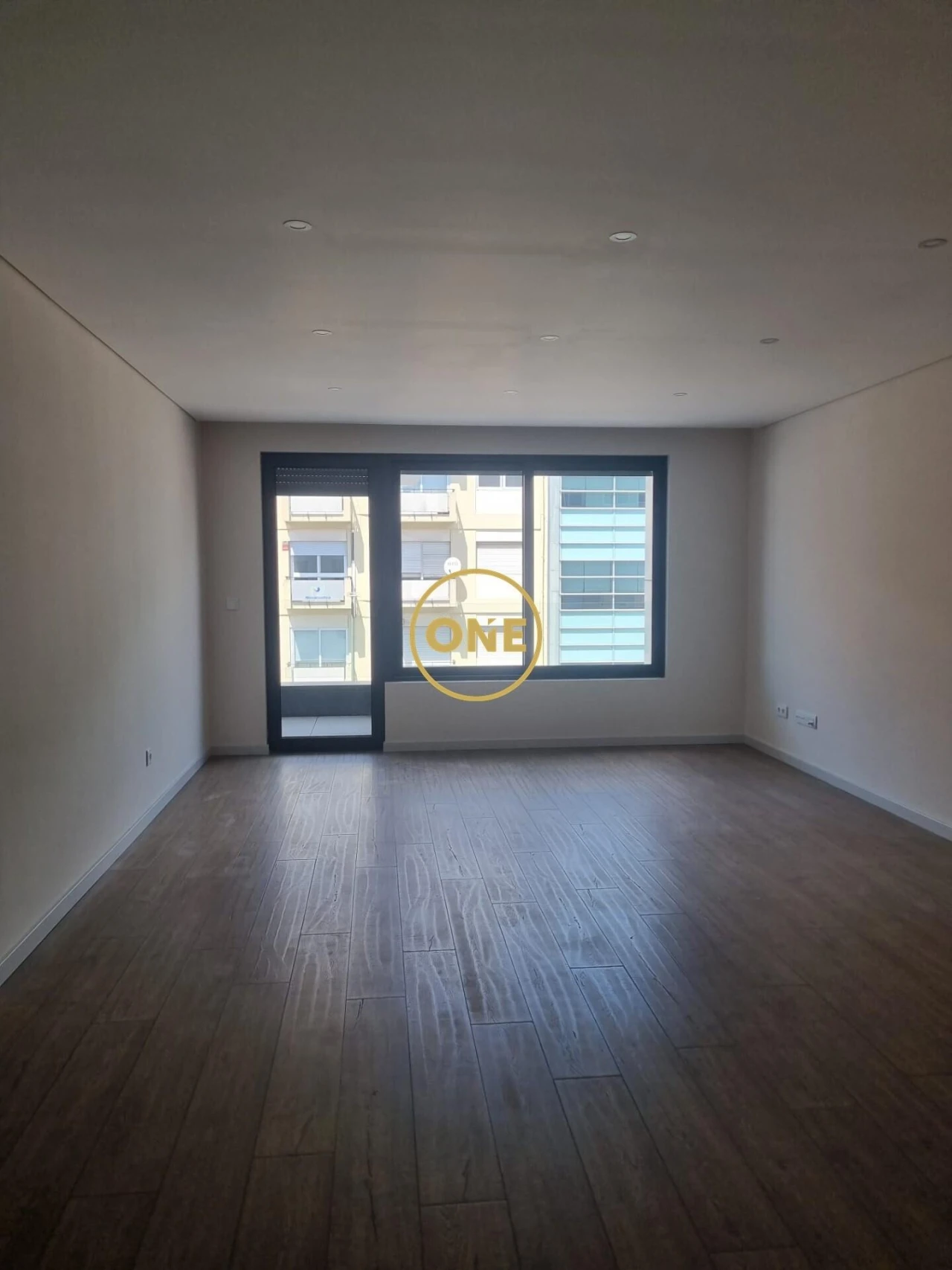 Apartamento T2 para Venda em Cedofeita, Santo Ildefonso, Sé, Miragaia, São Nicolau e Vitória Foto 17
