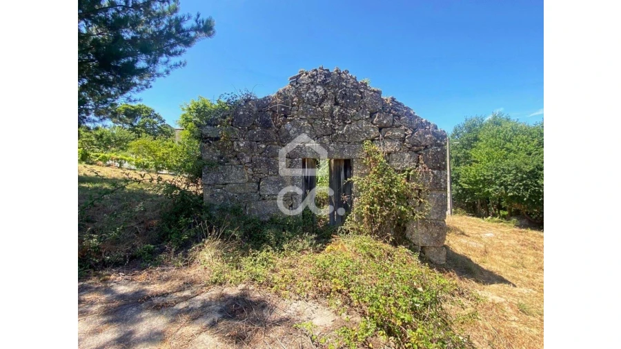Terreno para Venda em Couto de Baixo e Couto de Cima Foto 7
