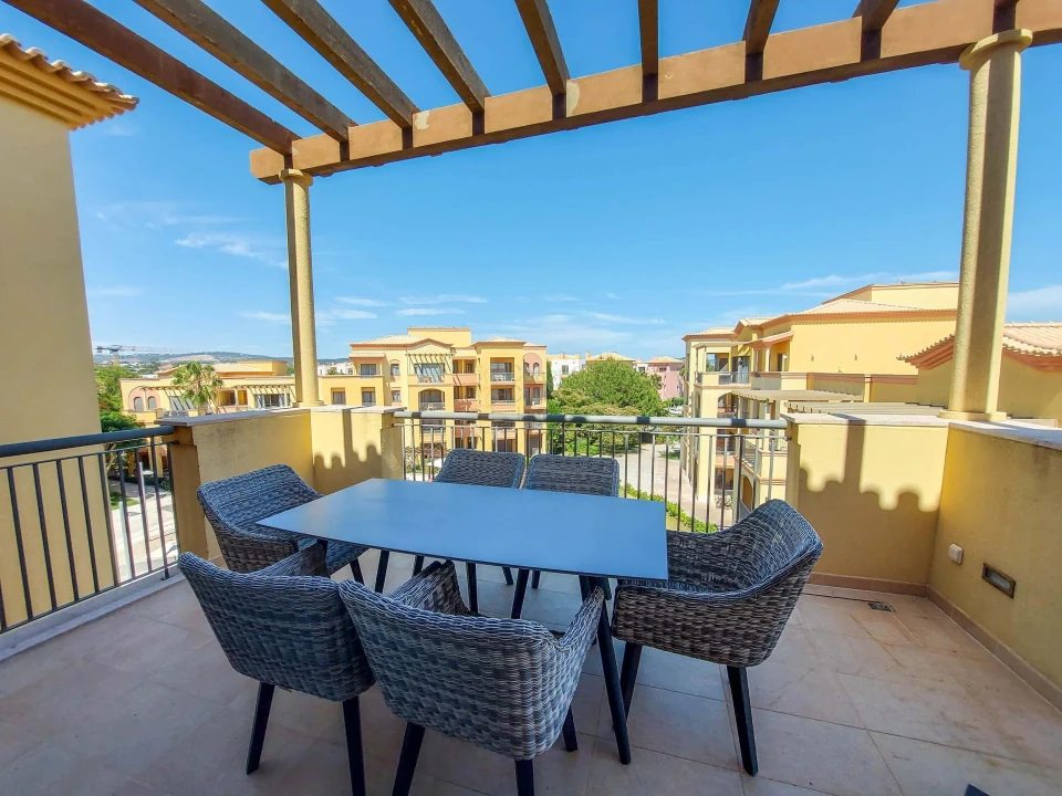 Apartamento T2 para Venda em Quarteira Foto 1
