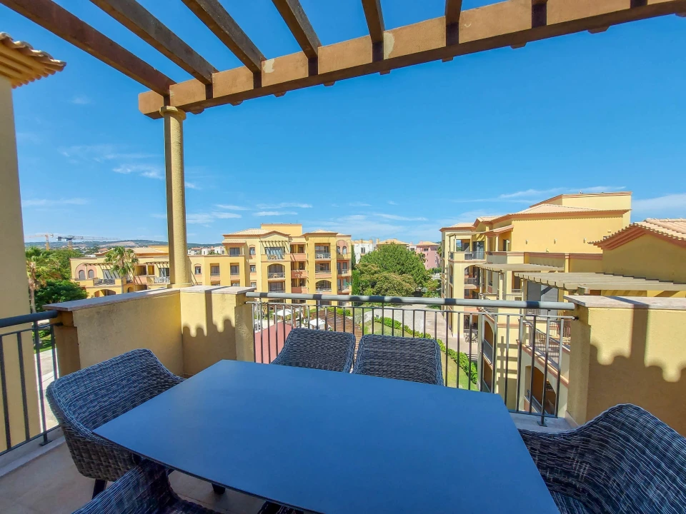 Apartamento T2 para Venda em Quarteira Foto 17