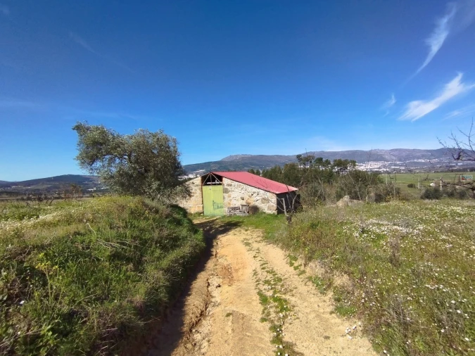 Quinta T0 para Venda em Ferro Foto 7