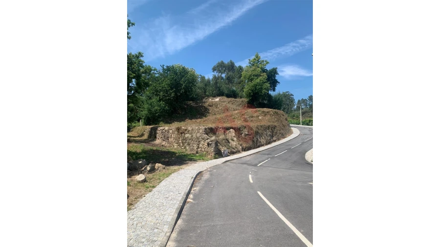 Terreno para Venda em Santa Eulália Foto 13