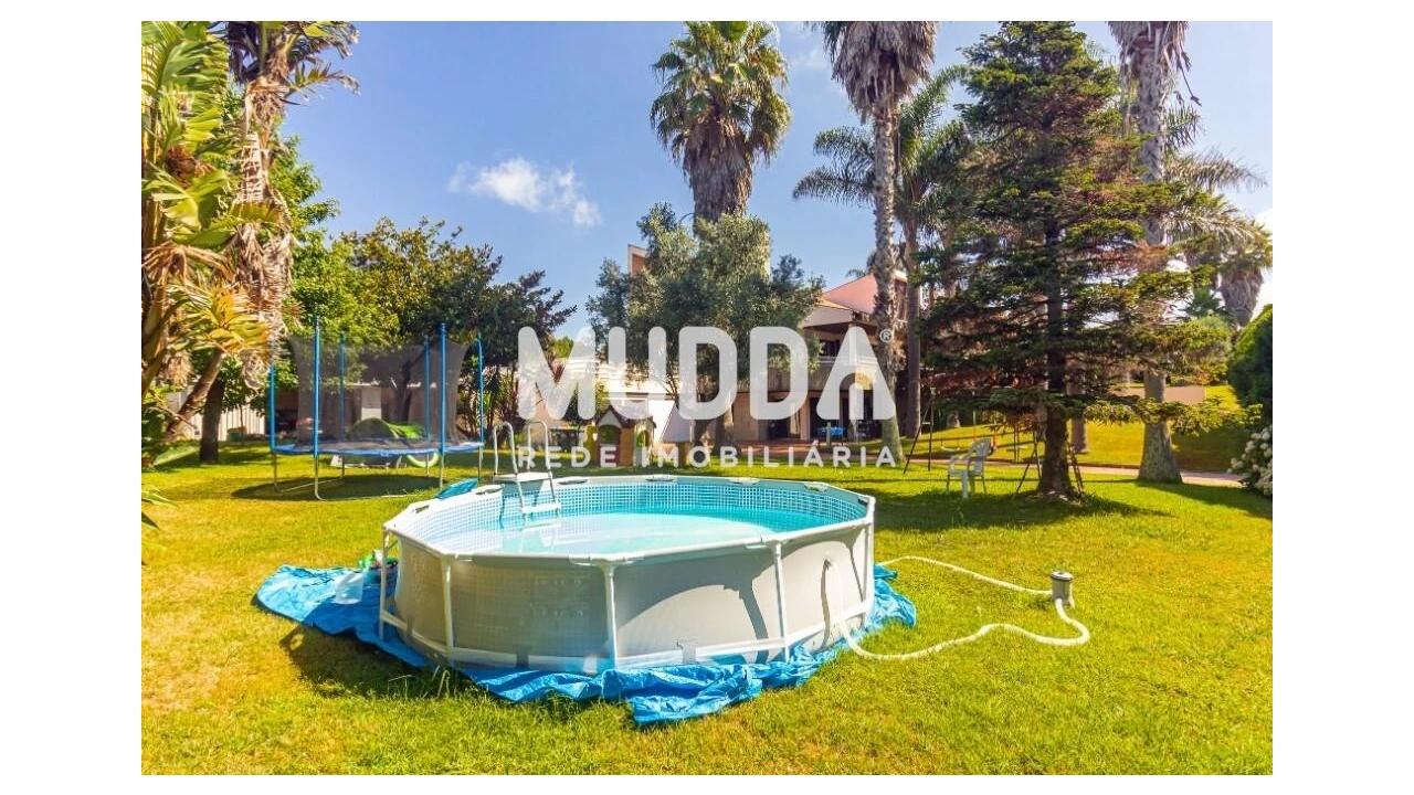 Moradia T5 para Venda em Mozelos Foto 63