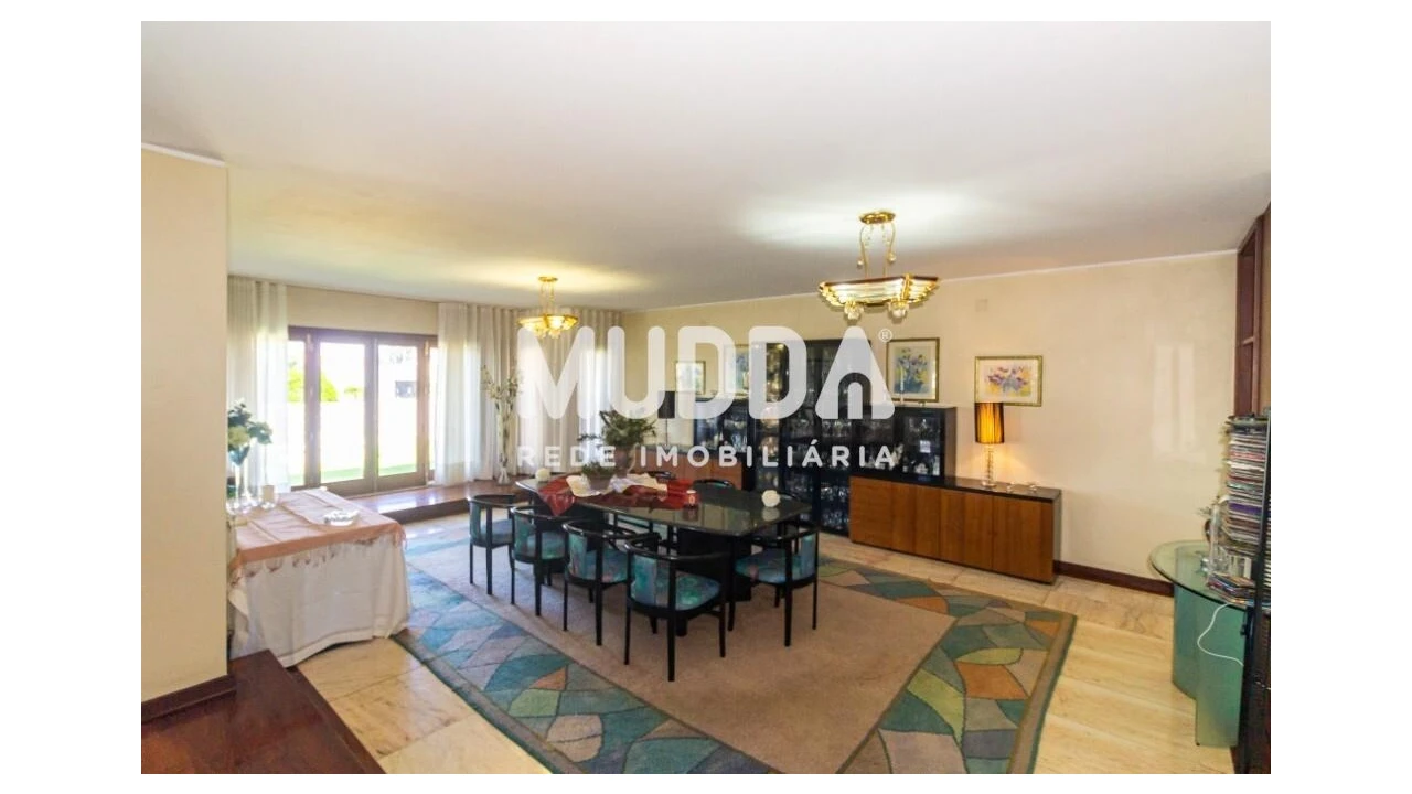 Moradia T5 para Venda em Mozelos Foto 17