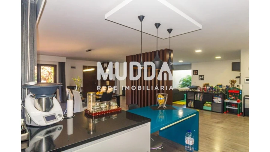 Moradia T5 para Venda em Mozelos Foto 50