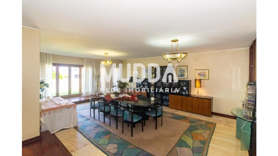 Moradia T5 para Venda em Mozelos Foto 17