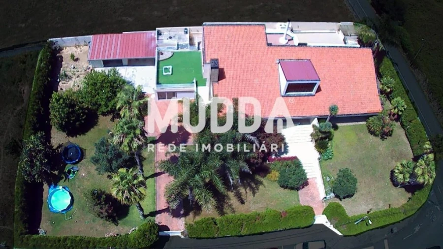 Moradia T5 para Venda em Mozelos Foto 70