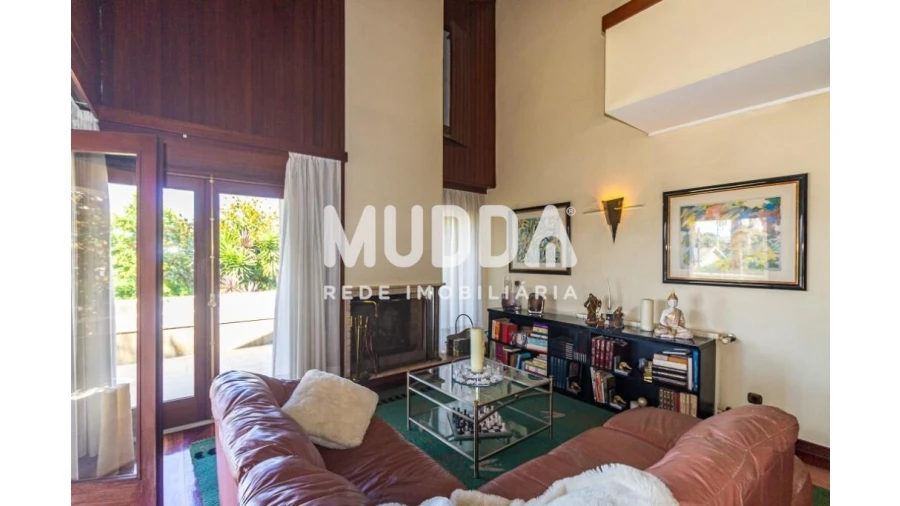 Moradia T5 para Venda em Mozelos Foto 18