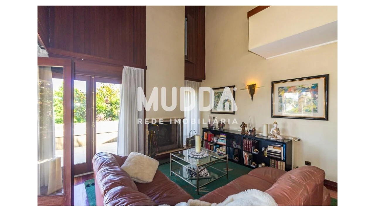 Moradia T5 para Venda em Mozelos Foto 18