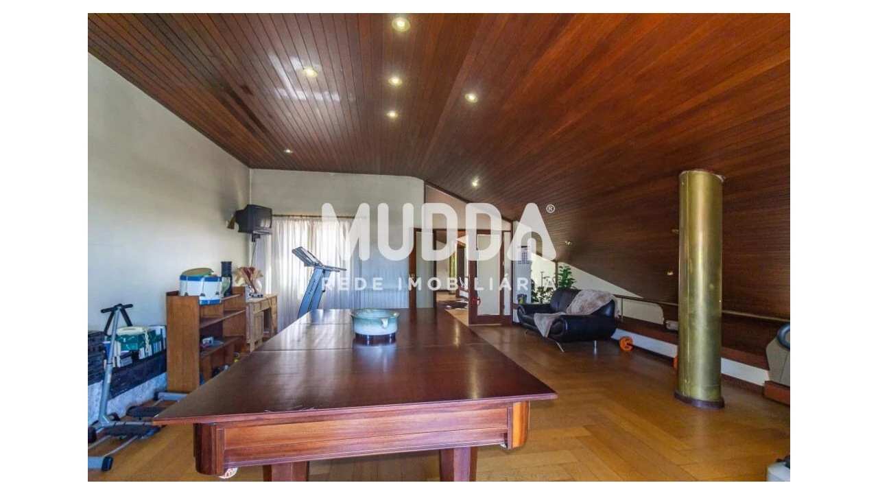 Moradia T5 para Venda em Mozelos Foto 43