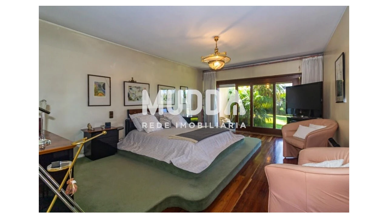 Moradia T5 para Venda em Mozelos Foto 33