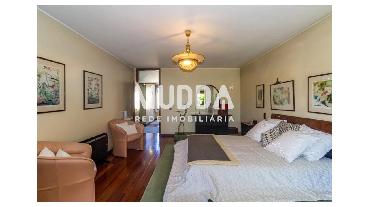 Moradia T5 para Venda em Mozelos Foto 34