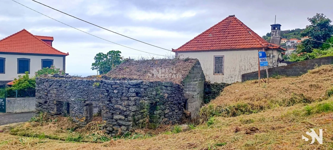 Terreno para Venda em Ribeira da Janela Foto 5