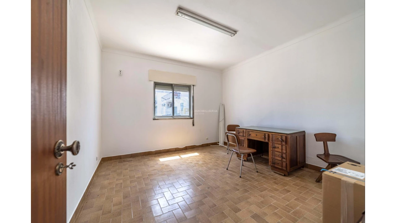 Armazém para Venda em Fazendas de Almeirim Foto 9