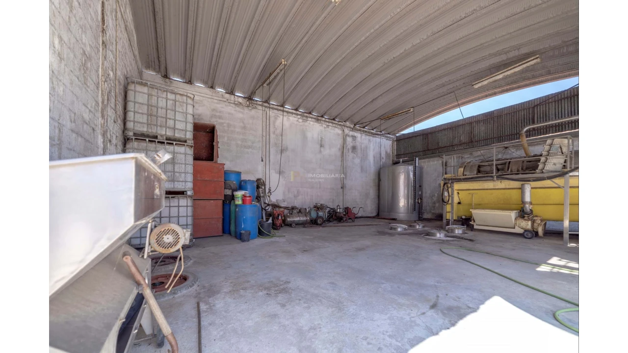 Armazém para Venda em Fazendas de Almeirim Foto 18