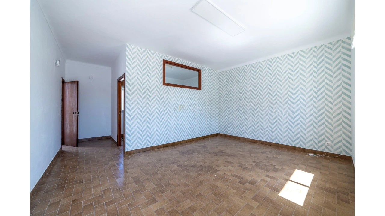 Armazém para Venda em Fazendas de Almeirim Foto 4