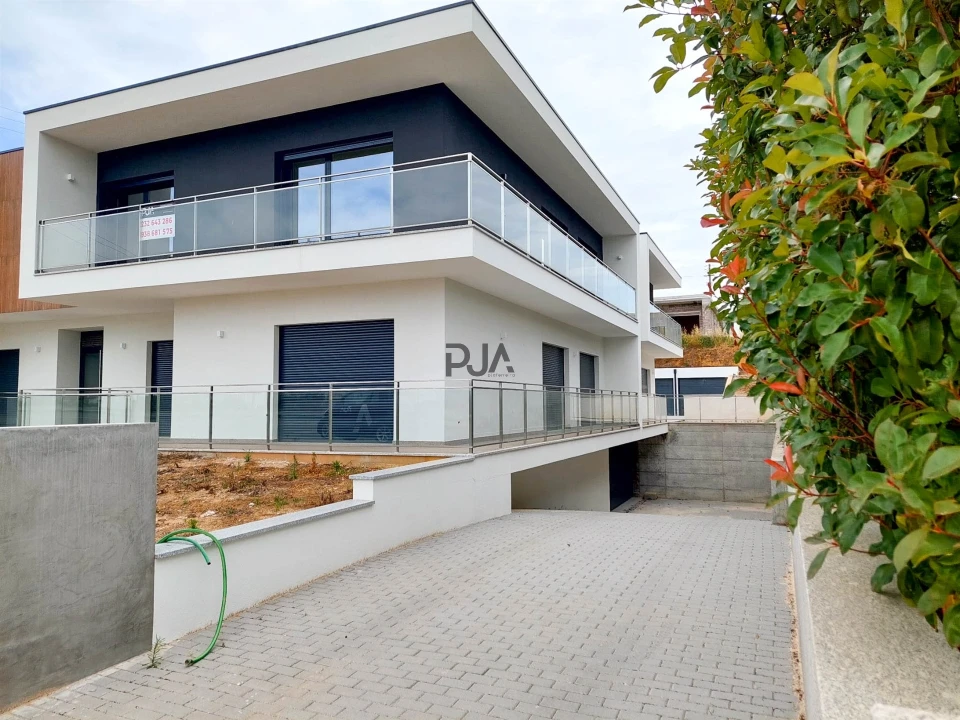 Apartamento T3 para Venda em Insua Foto 12