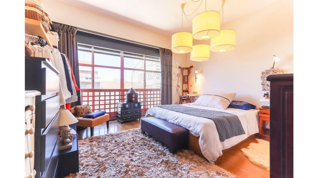 Apartamento T4 para Venda em Campolide Foto 19