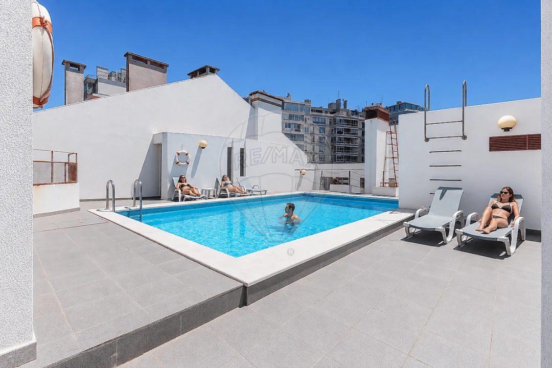 Apartamento T4 para Venda em Campolide Foto 1