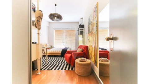Apartamento T4 para Venda em Campolide