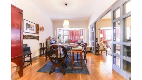 Apartamento T4 para Venda em Campolide