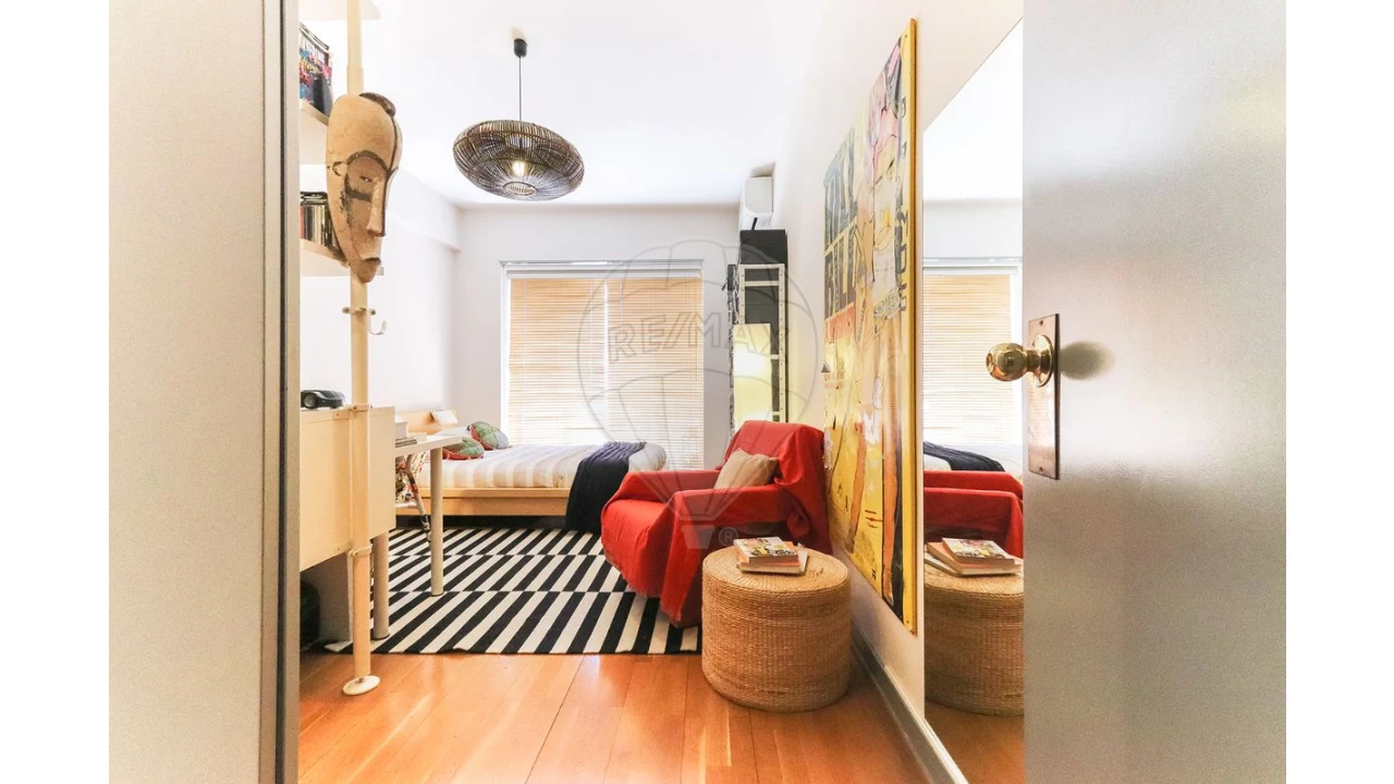 Apartamento T4 para Venda em Campolide Foto 21