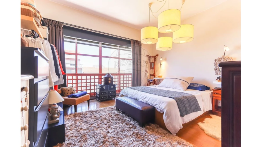 Apartamento T4 para Venda em Campolide Foto 19