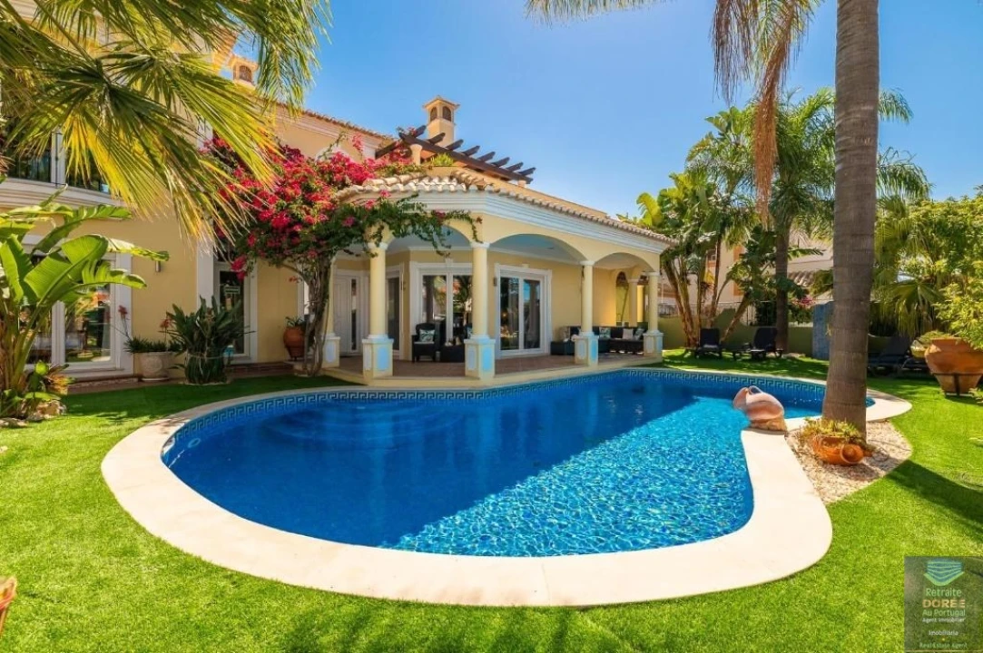 Apartamento para Arrendamento férias em Portimão Foto 9