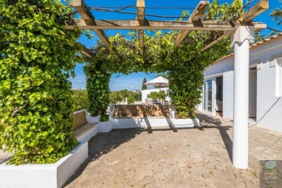 Moradia T3 para Arrendamento férias em Alvor