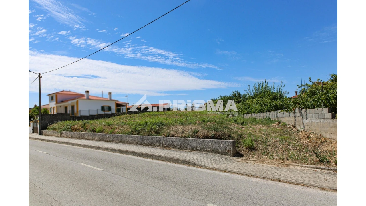 Terreno para Venda em Sobreira Formosa e Alvito da Beira Foto 4