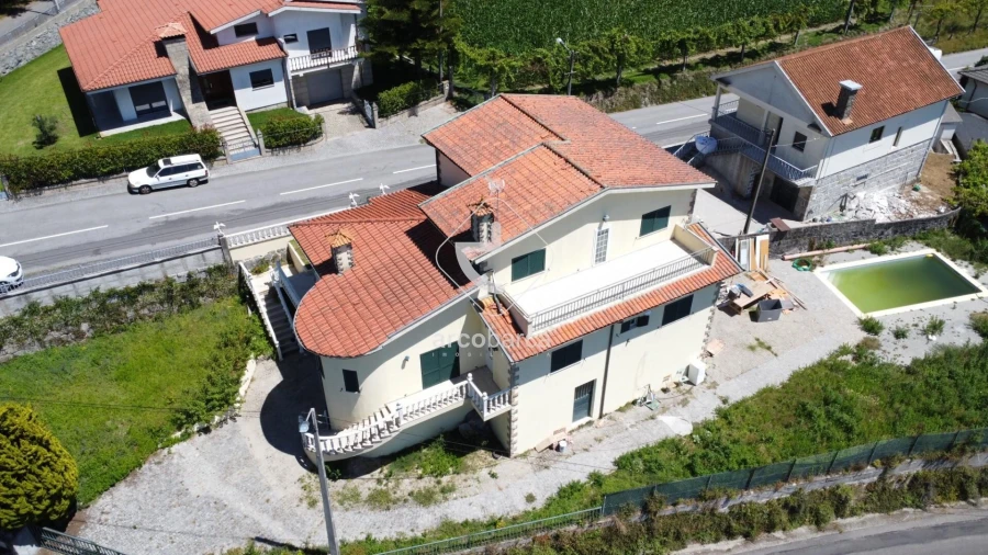 Moradia T3 para Venda em Sande, Vilarinho, Barros e Gomide Foto 17