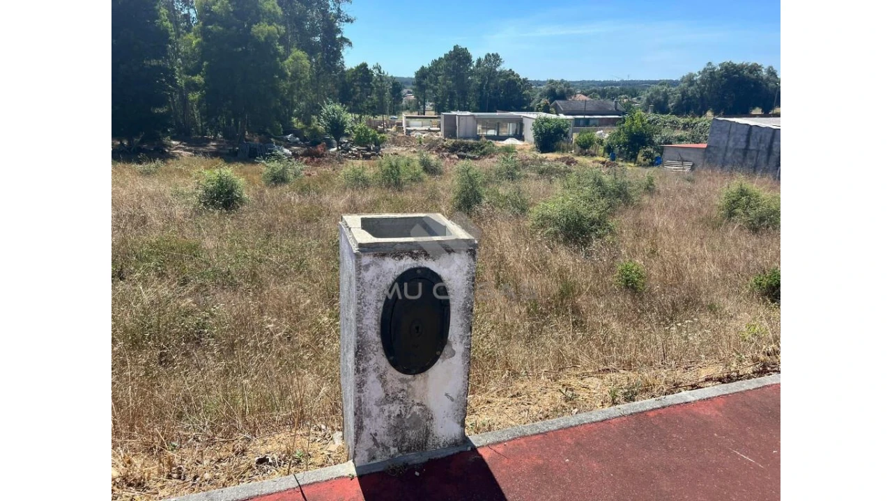 Terreno para Venda em Sangalhos Foto 8