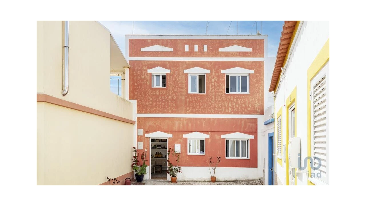 Moradia T2 para Venda em Alvor Foto 1