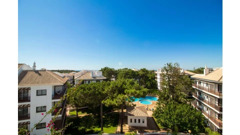 Apartamento T3 para Arrendamento férias em Albufeira e Olhos de Água