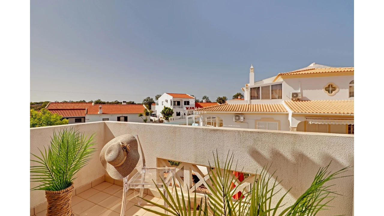 Apartamento T3 para Arrendamento férias em Albufeira e Olhos de Água Foto 21