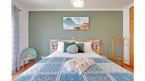 Apartamento T3 para Arrendamento férias em Albufeira e Olhos de Água