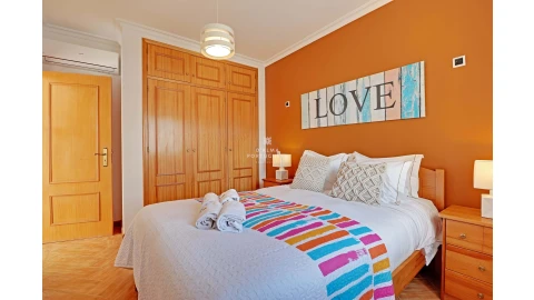 Apartamento T3 para Arrendamento férias em Albufeira e Olhos de Água