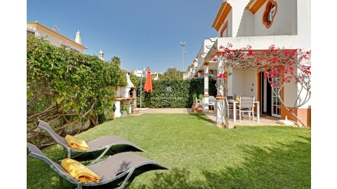 Apartamento T3 para Arrendamento férias em Albufeira e Olhos de Água