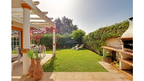 Apartamento T3 para Arrendamento férias em Albufeira e Olhos de Água