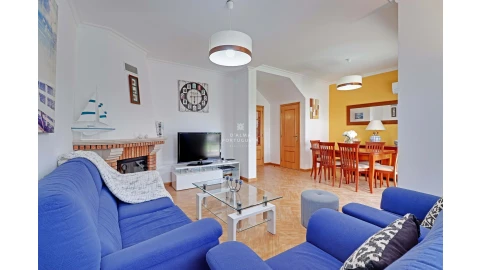 Apartamento T3 para Arrendamento férias em Albufeira e Olhos de Água