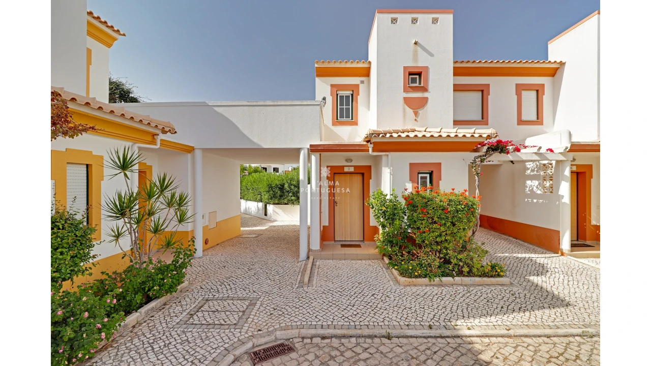 Apartamento T3 para Arrendamento férias em Albufeira e Olhos de Água Foto 1