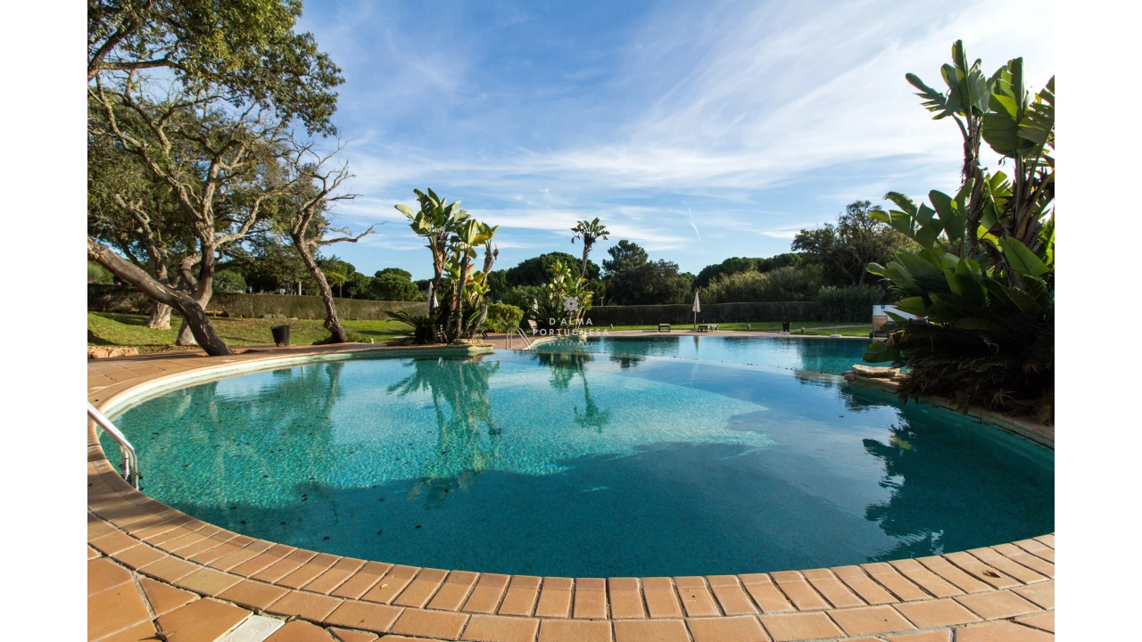 Apartamento T2 para Arrendamento férias em Albufeira e Olhos de Água Foto 1